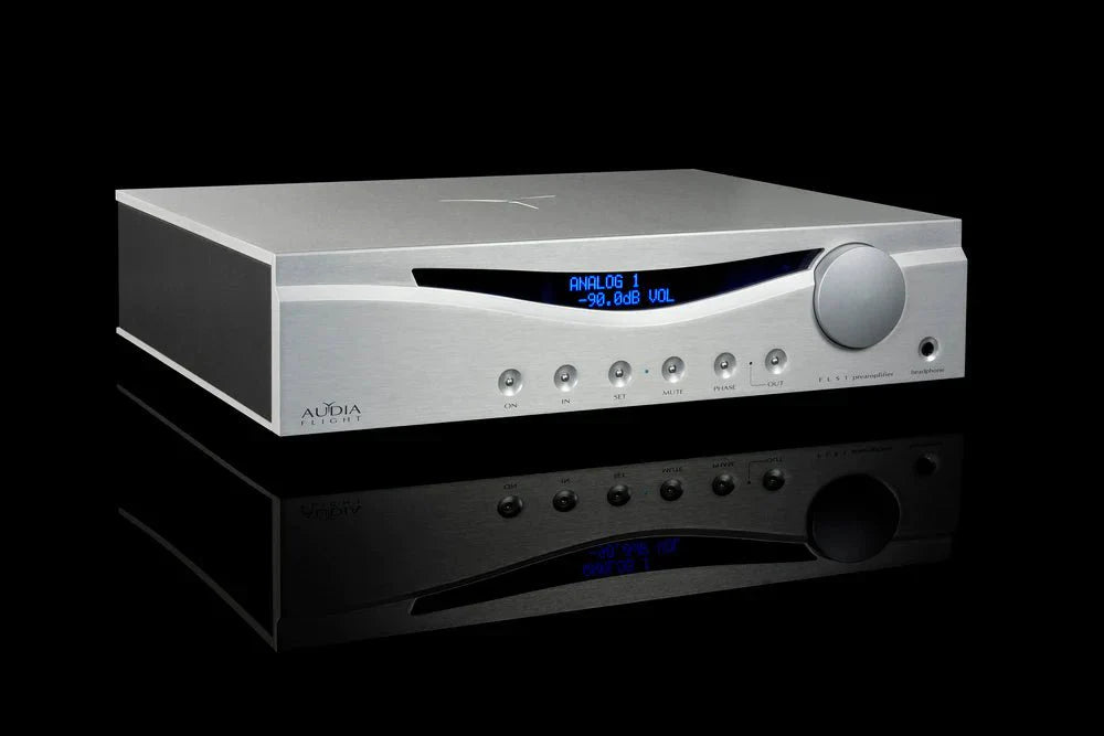 Audia Flight FLS 1 Fully Balanced Stereo PreAmp/Headphone Amplifier - Dreamedia AV