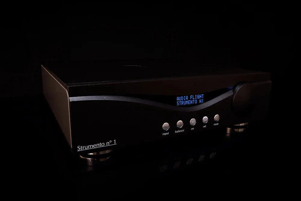 Audia Flight Strumento No. 1 PreAmplifier - Dreamedia AV