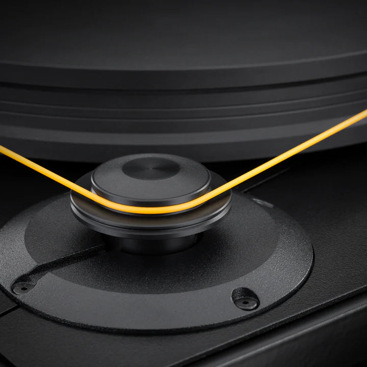 MoFi Electronics UltraDeck Turntable - Image 18