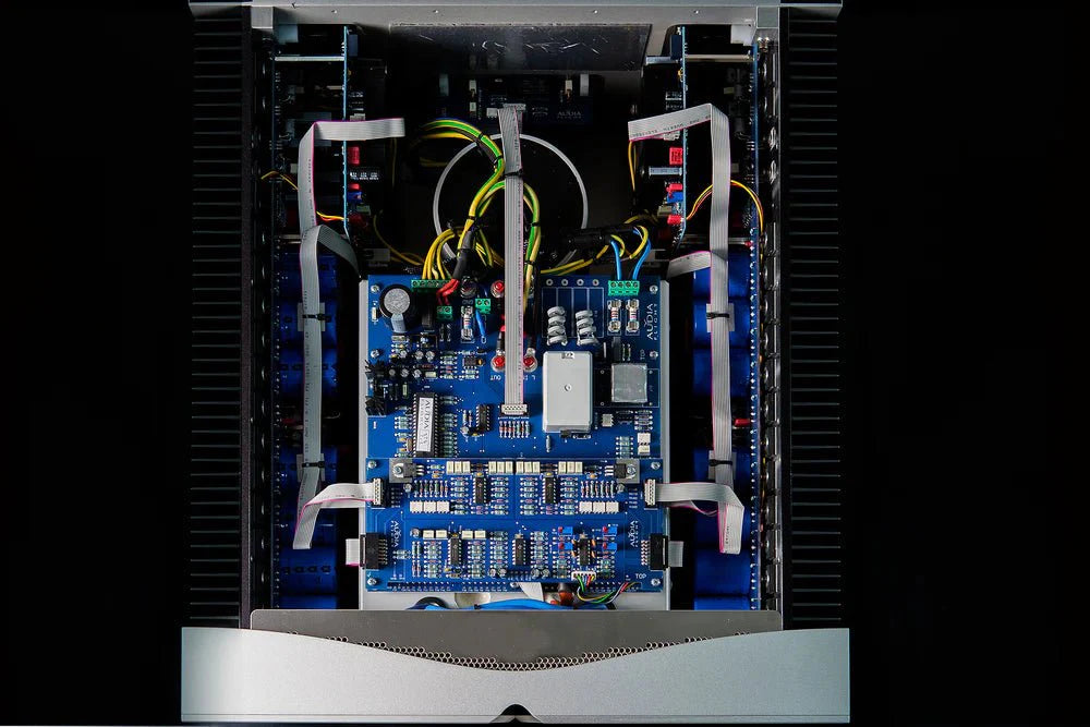 Audia Flight Strumento No. 4 Stereo Power Amplifier - Image 8