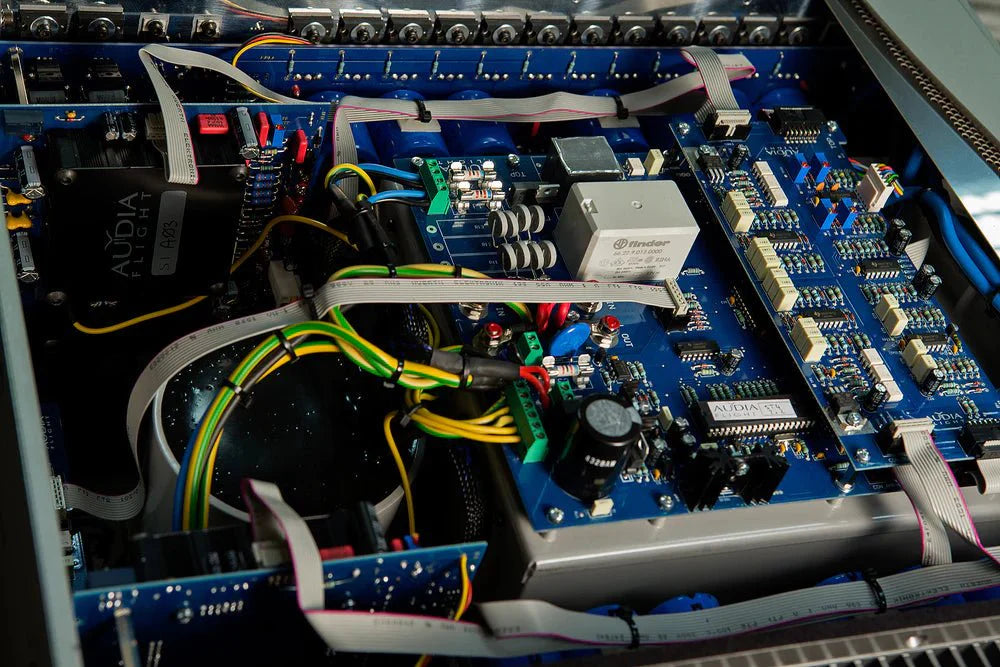 Audia Flight Strumento No. 4 Stereo Power Amplifier - Image 7