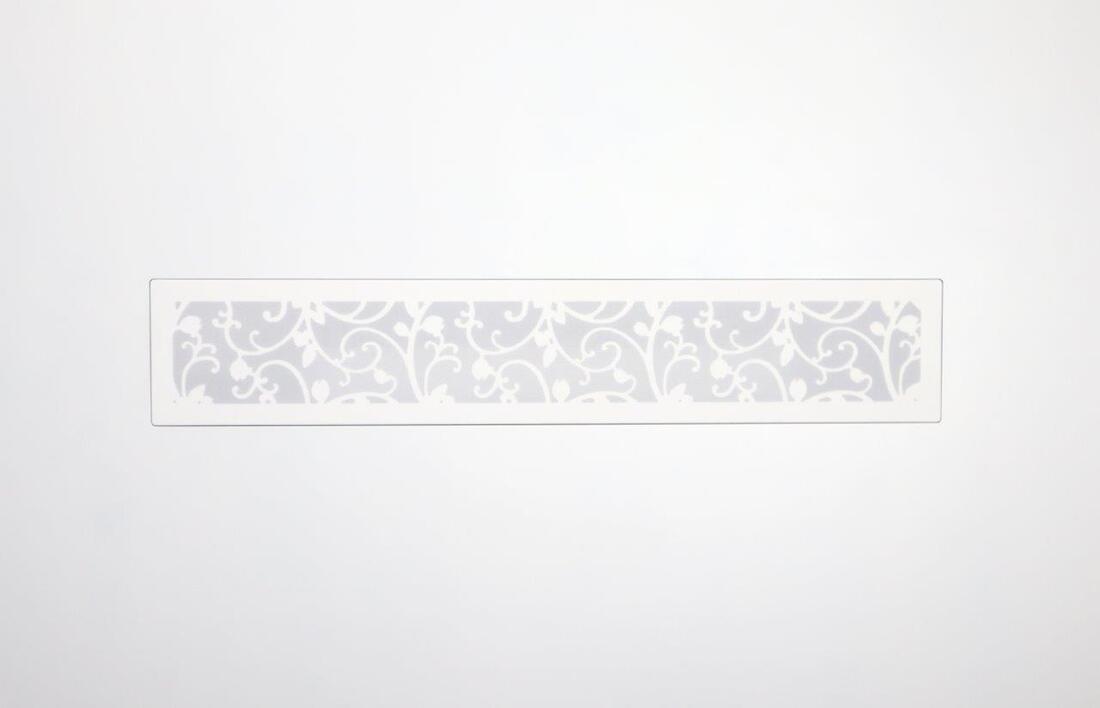 A decorative border design featuring elegant floral patterns on a light background, adding style to interiors.