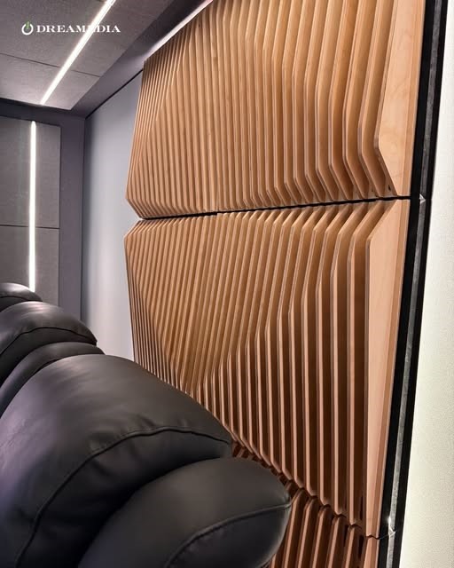 CineLuxe panels